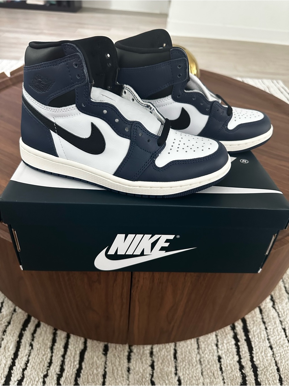 Nike Air Jordan 1 High - White, Navy & Black